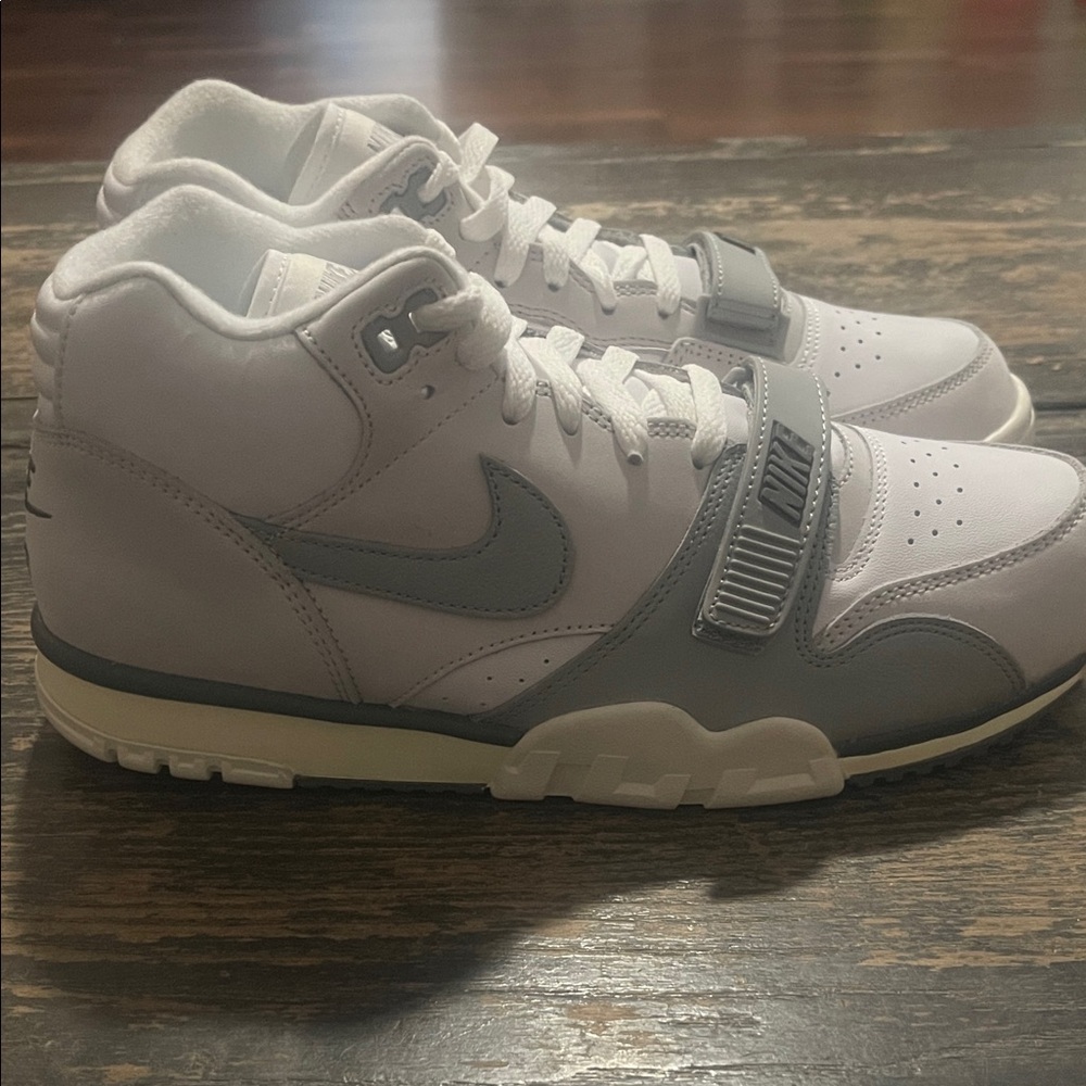 Nike Air Trainer White and Gray Athletic Shoes